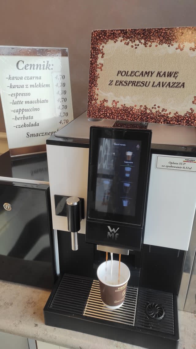 Smacznej kawusi. Pozdrowienia ze słonecznego Wrocławia.