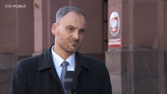 Poland urges its citizens in Middle East to shelter and stay put