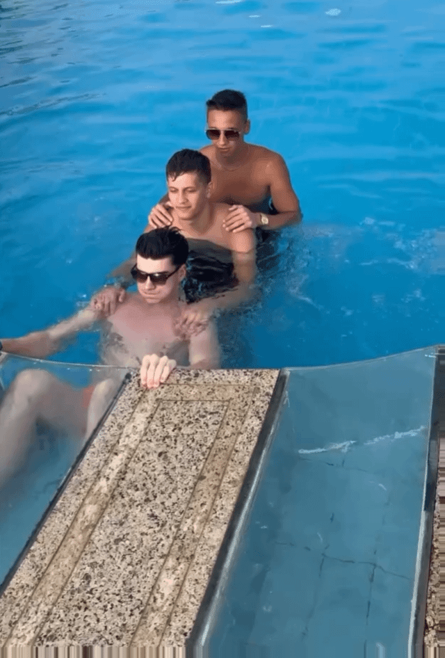 Polacy na wakacjach :)