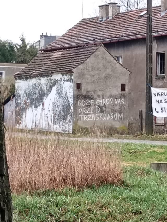 Prawie rok temu, podczas kampanii prezydenckiej, w mojej okolicy powstał taki napis: