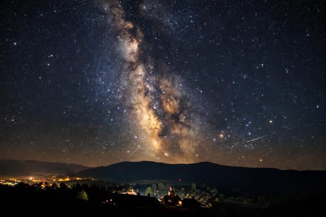 The Polish Bieszczady Mountains, so far the most beautiful photo I've ever taken