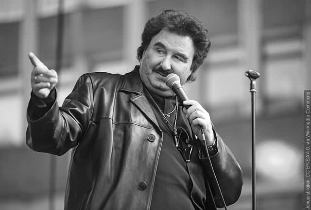 5 lat temu, 5 kwietnia 2021 zmarł Krzysztof Krawczyk