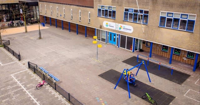 Holandia: Cztery lata więzienia dla Rafała O. za gwałt na piętnastolatce w Alphen aan den Rijn