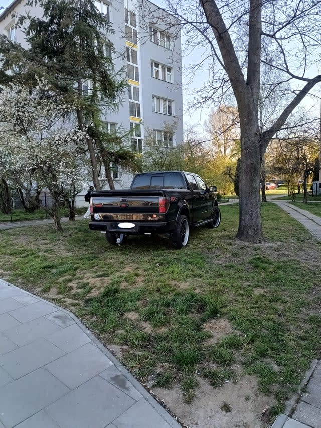 Brawa dla szeryfa z Warszawy