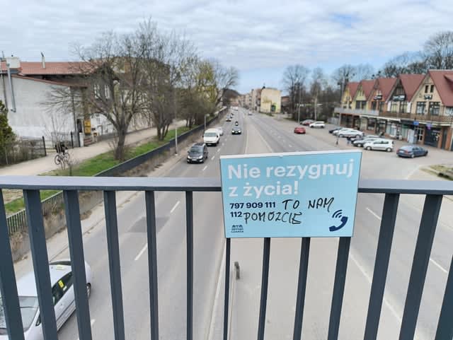 Taki ciekawy napis dziś zauważyłem.