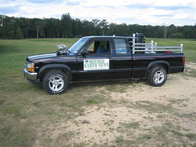 Wayne Keith's Wood Gas Fleet -- 250,000 Miles Without Gasoline
