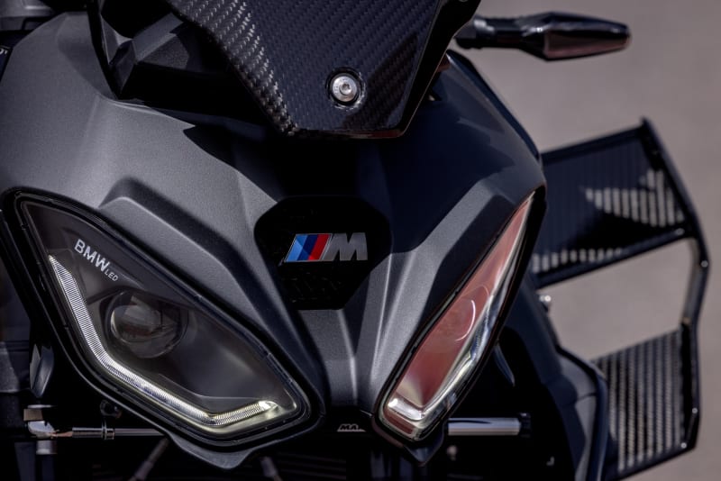 BMW M 1000 R