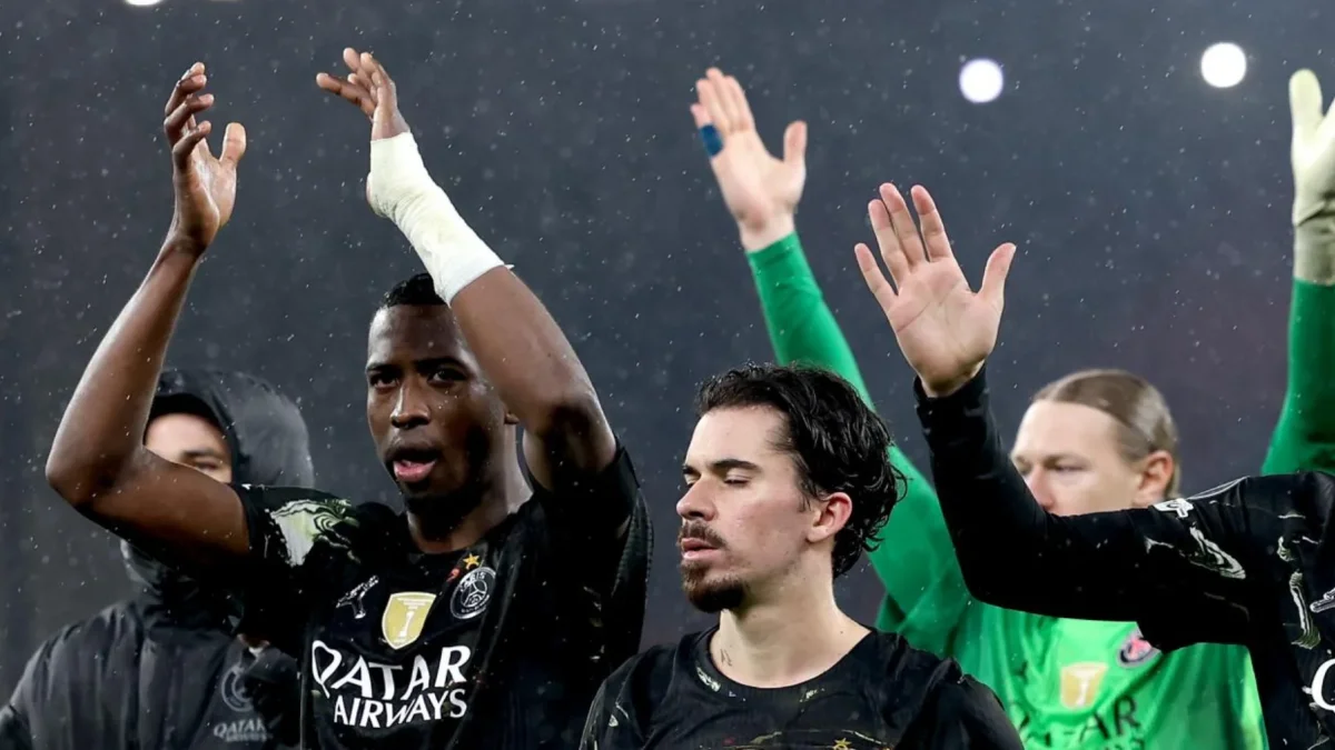 Final de la Champions League 2026: Willian Pacho y Piero Hincapié titulares en Arsenal y PSG