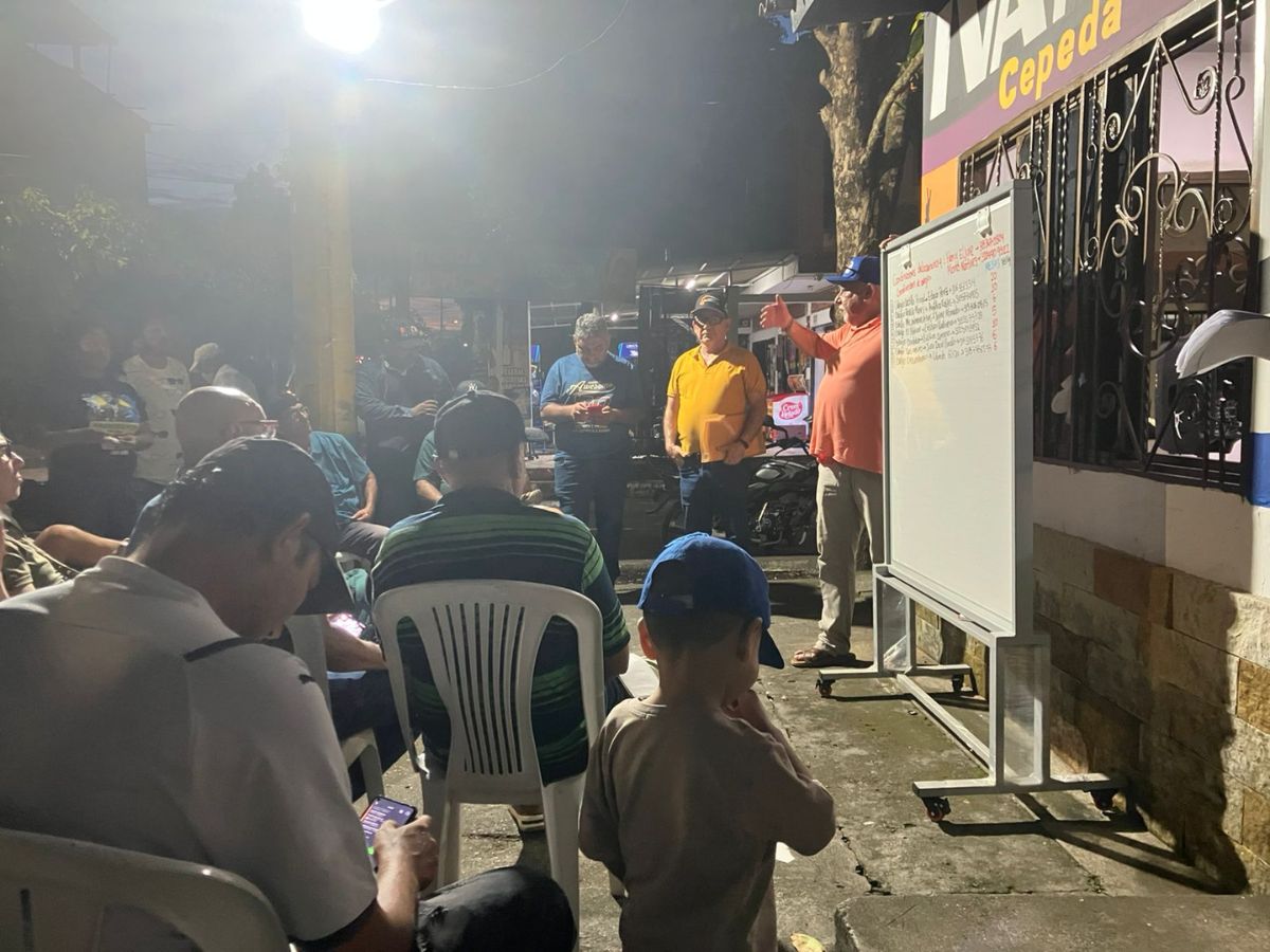 Dirigentes y simpatizantes del Pacto Histórico en Barrancabermeja reportan irregularidades en la acreditación de testigos electorales