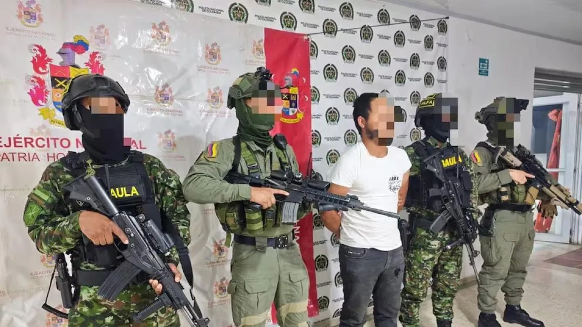 Capturan a alias Tabares, cabecilla de disidencias en el Cauca, responsable de crímenes graves