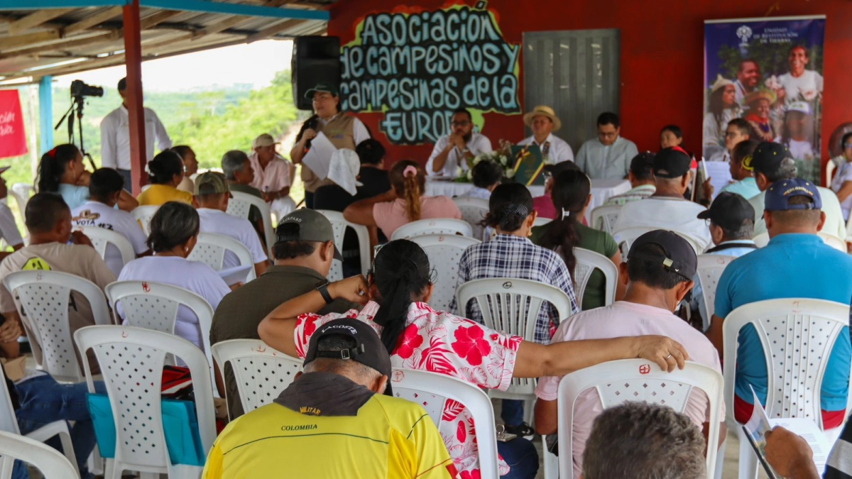 URT presenta demanda de restitución de tierras a la comunidad campesina de La Europa en Montes de María