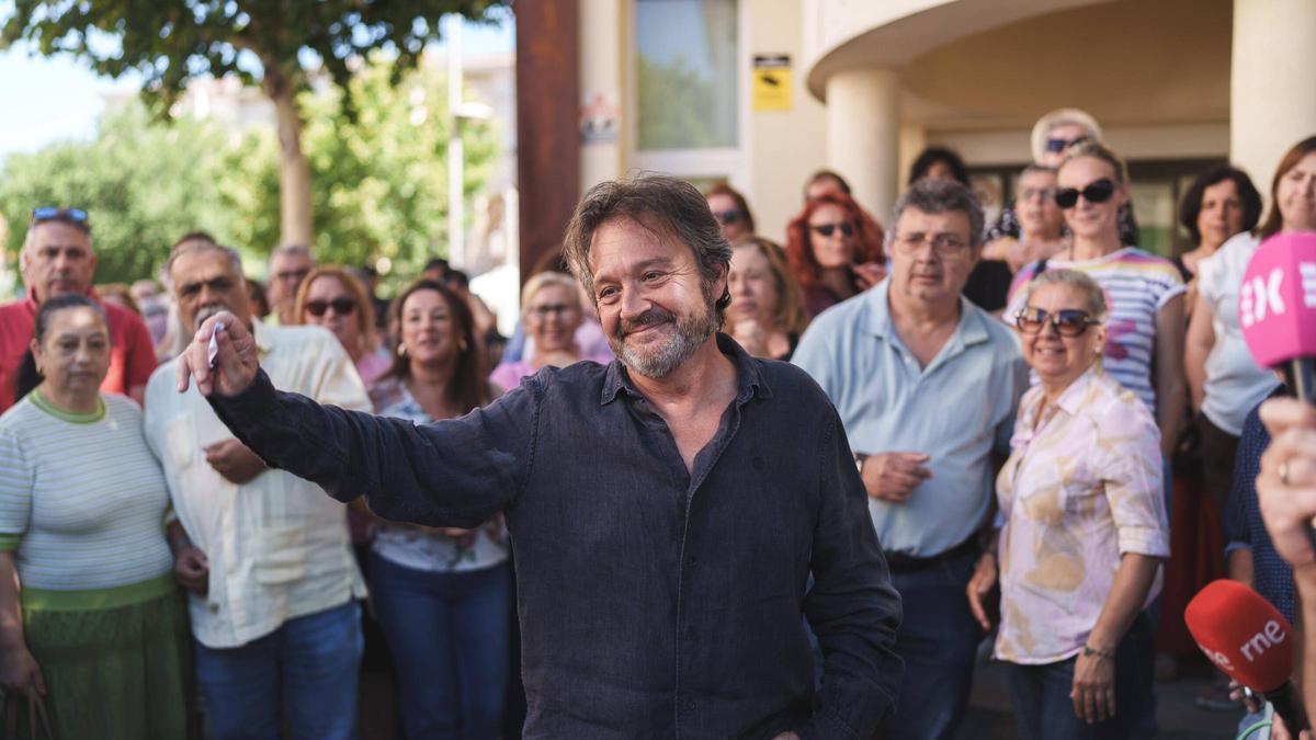 Protesta en Mérida en apoyo a un funcionario del SEPE expedientado por atender sin cita previa