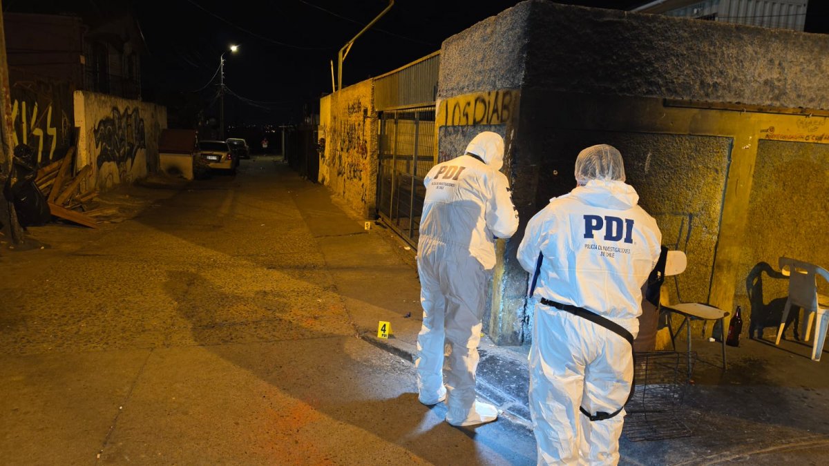 Joven de 19 años fallece y siete personas resultan heridas tras ataque armado en Cerro Rodelillo de Valparaíso