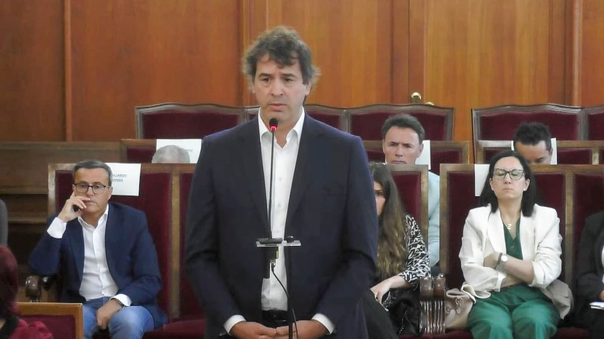 La Fiscalía solicita la absolución de David Sánchez al no apreciar pruebas de irregularidades en su contratación