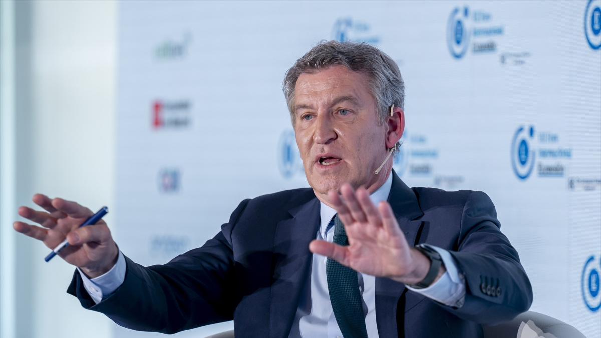 Feijóo afirma que habrá un presidente sin corrupción y recibe críticas en redes sociales