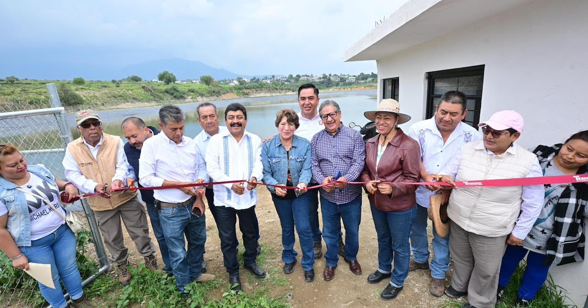 Gobierno del Edomex entrega infraestructura de captación de agua en Texcoco para apoyar a productores florícolas
