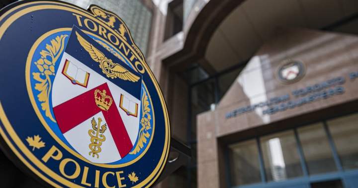 Two people seriously injured after stabbing in Scarborough; police search for suspects