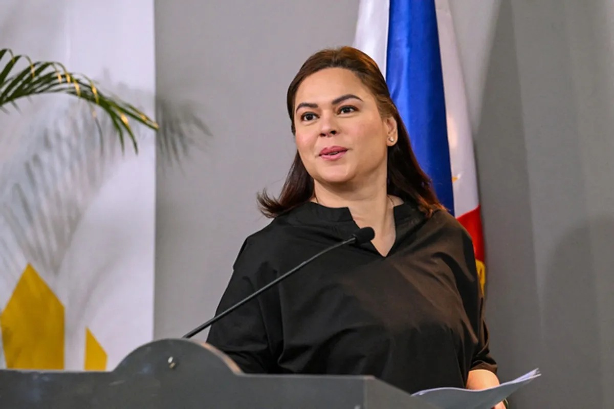 House prosecution urges Sara Duterte to attend impeachment trial proceedings