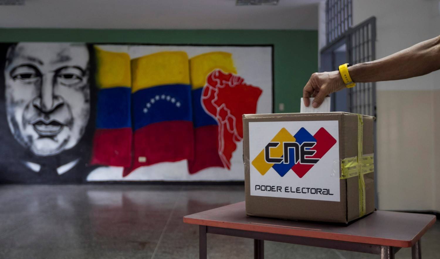 Laboratorio de Paz exige declaración de falta absoluta de la presidencia y elecciones