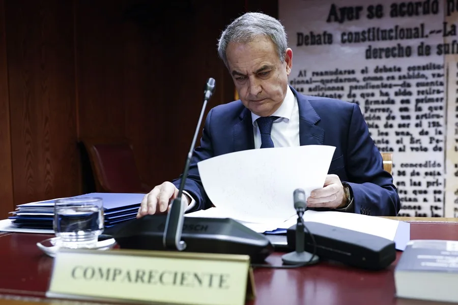Grupo peruano paga 200.000 euros a exgobernante español para resolver conflicto con Bolivia