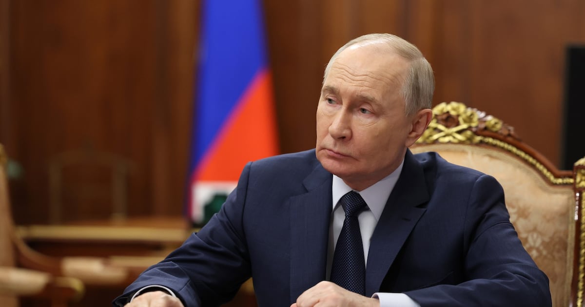 Rusia afirma haber liberado completamente Lugansk de las fuerzas ucranianas