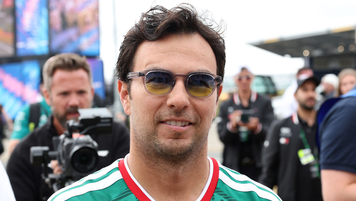 Checo Pérez celebra la unión del país tras el Mundial
