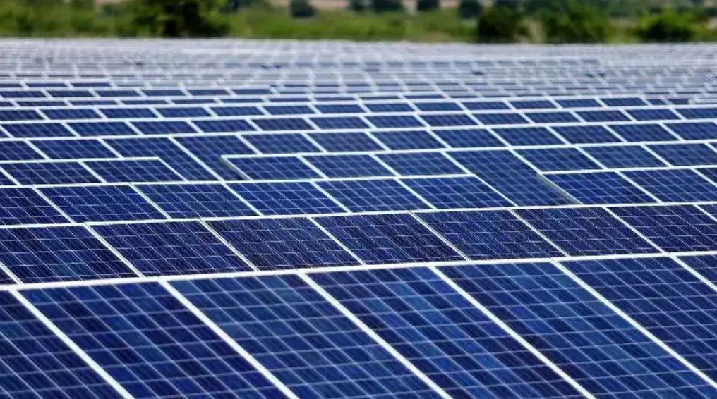 Guatemala avanza en transición energética con licitación PEG 5