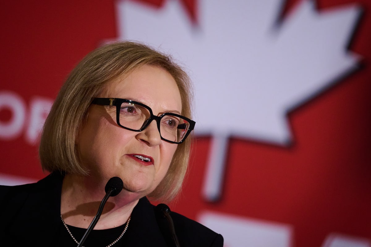 Unifor and Ford in critical negotiations as three-year deal deadline looms
