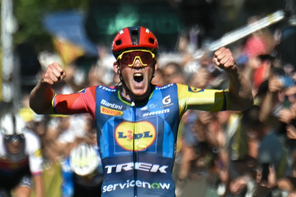 Mads Pedersen gana cuarta etapa del Tour de Francia en día caluroso