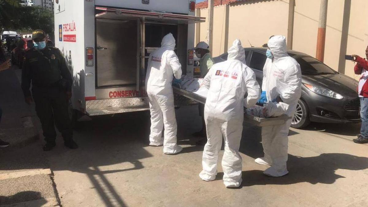 Balacera en Cali: dos jóvenes heridos y un policía lesionado tras intento de robo