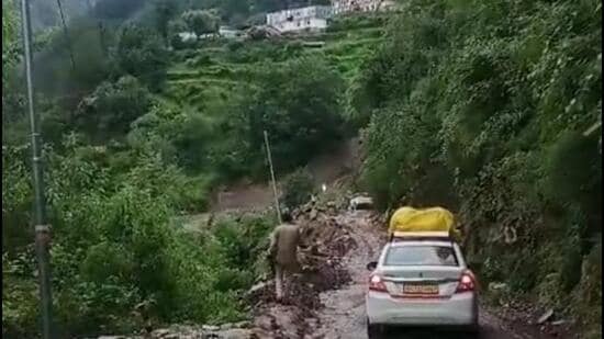 Heavy Rain in Uttarakhand Causes Landslides, Blocks 71 Roads, Woman Killed