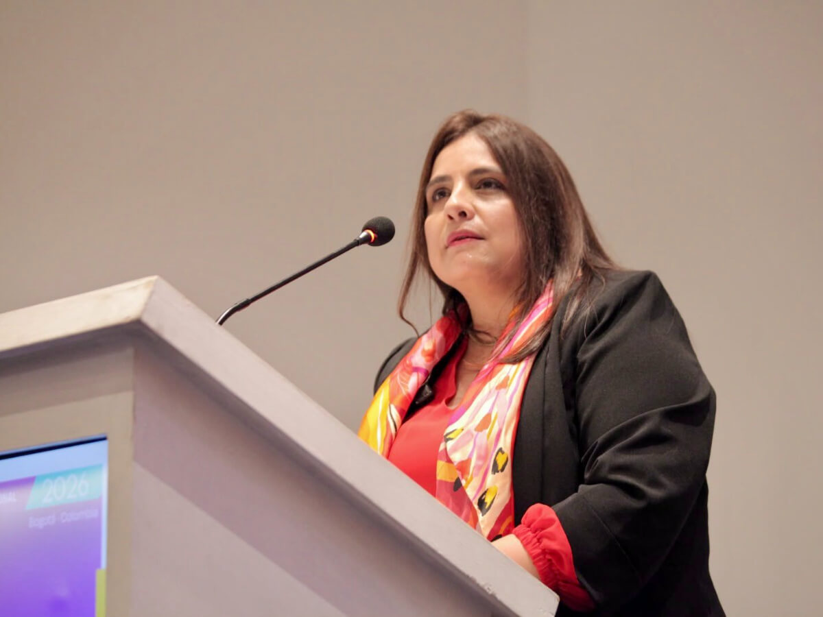 Magistrada de la Corte Constitucional defiende protección de derechos minoritarios y rechaza mayoría aplastante