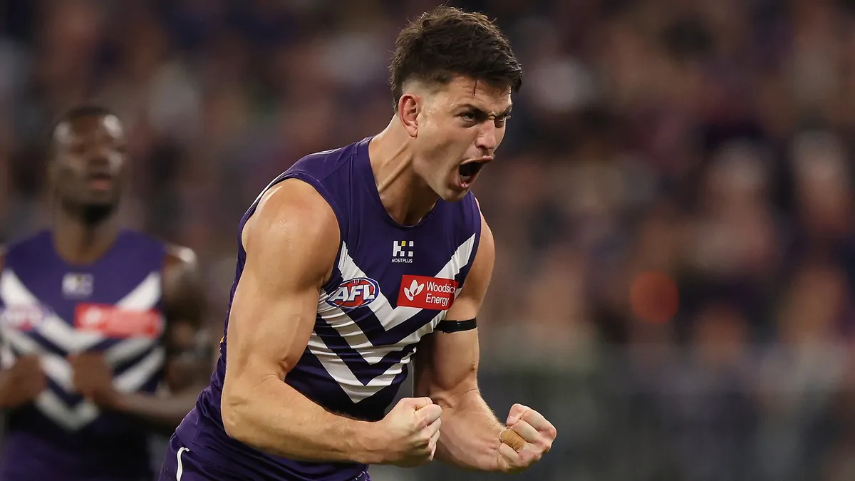 Fremantle Dockers Deliver Stunning Comeback Against Sydney Swans in AFL Clash