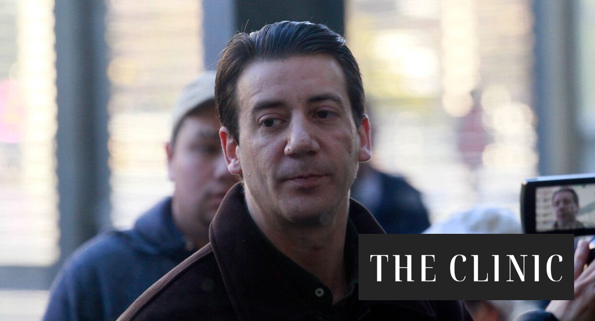 Detención de Camilo Castaldi tras encontrarse con armas y droga en control vehicular