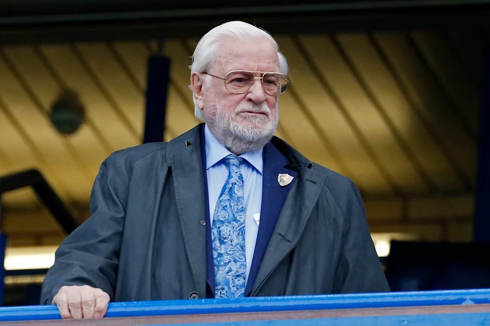 Former Chelsea Chairman Ken Bates, Who Helped Rescue the Club from Financial Crisis, Dies at 94