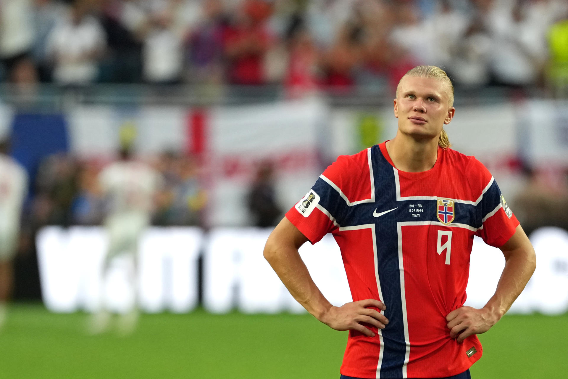 Padre de Haaland expresa decepción tras salida de Noruega del Mundial