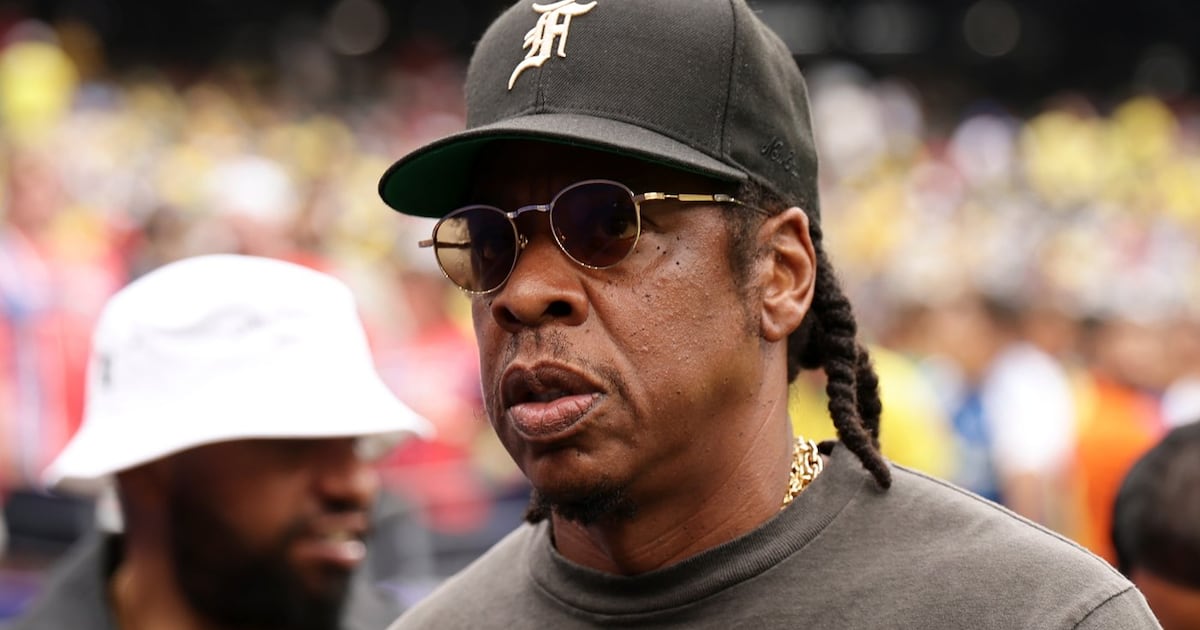 Jay-Z Concert at Yankee Stadium Delayed Due to Fans Without Tickets Rushing Entrances