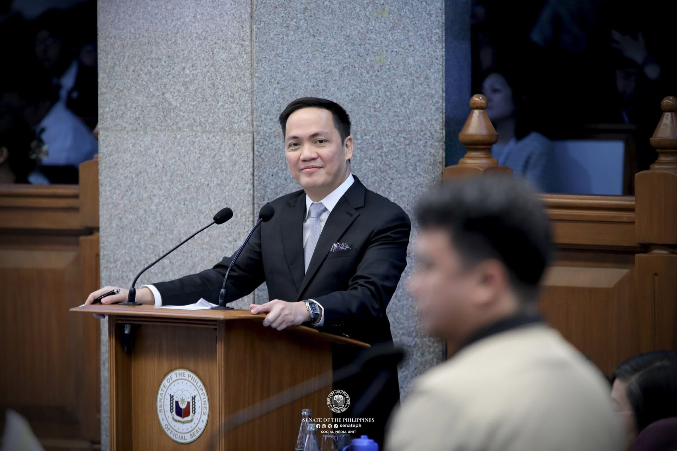 Amando Virgil Ligutan: Lawyer and Key Figure in Sara Duterte's Impeachment Trial