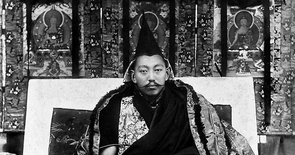 The 13th Dalai Lama's 1910 Escape to India and His Return to Tibet