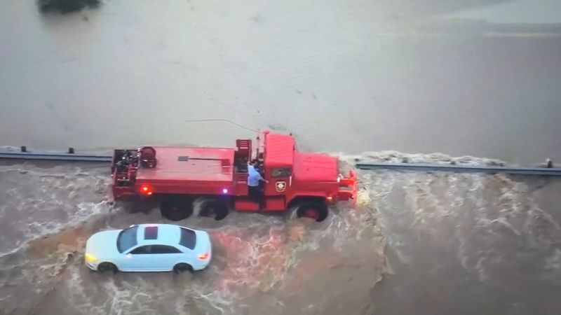 Texas Faces Severe Flooding as Guadalupe River Overflows