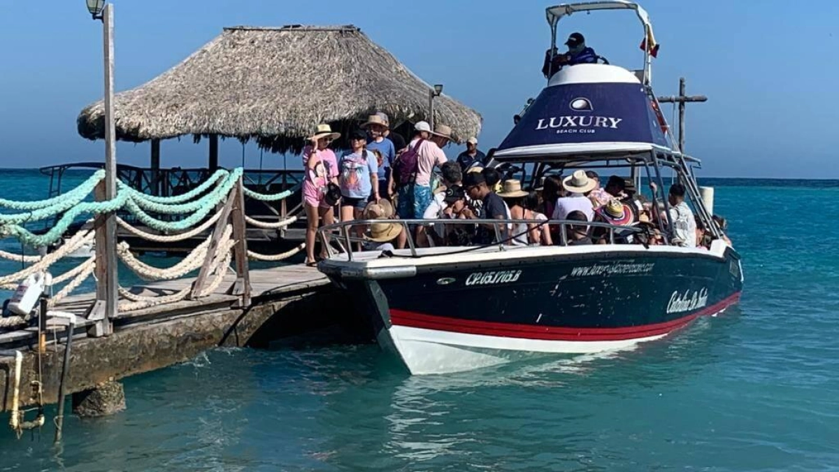 Cartagena registra 108 mil pasajeros en temporada vacacional con controles estrictos de seguridad marítima