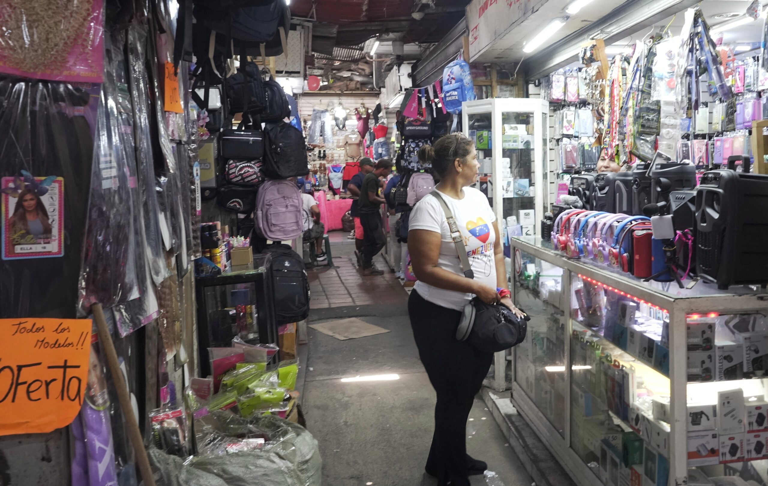 La Guaira enfrenta crisis económica tras el doblete sísmico
