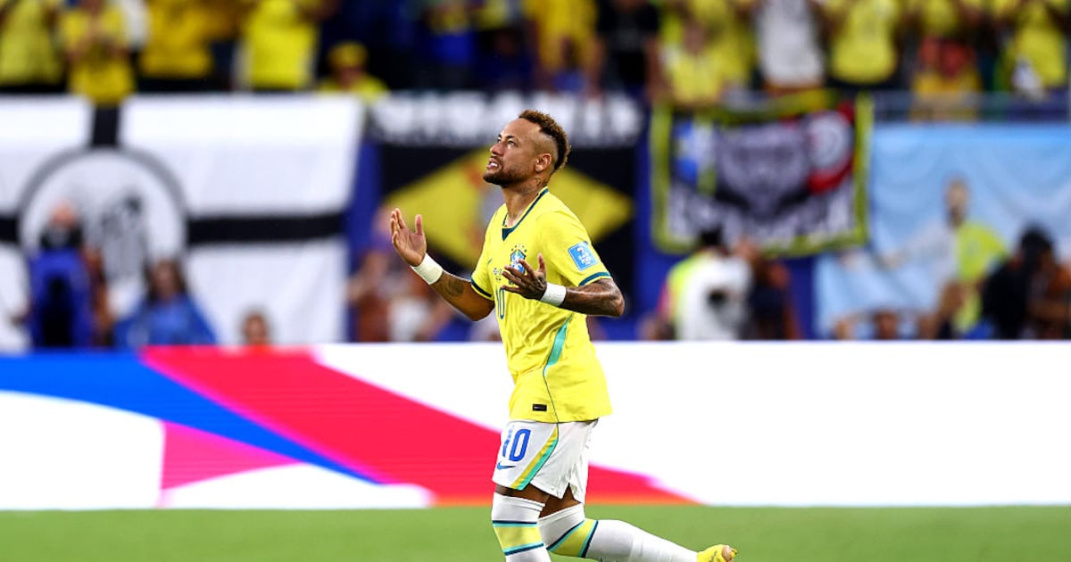 Neymar adquiere un yate de lujo tras el desastre del Mundial