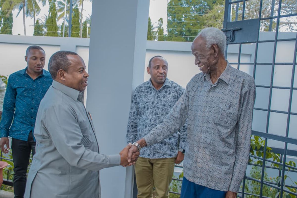 Zanzibar Warns Contractors About Project Delays