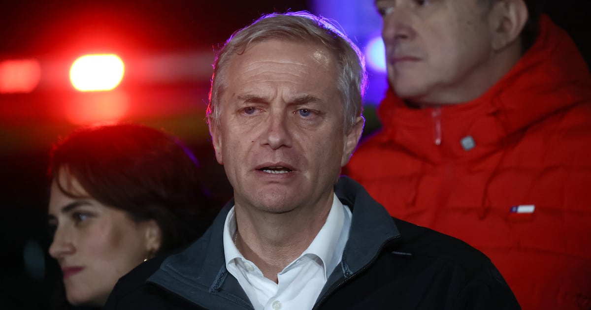 Presidente Kast: Chile en situación crítica por sistema frontal y ayuda a damnificados iniciada