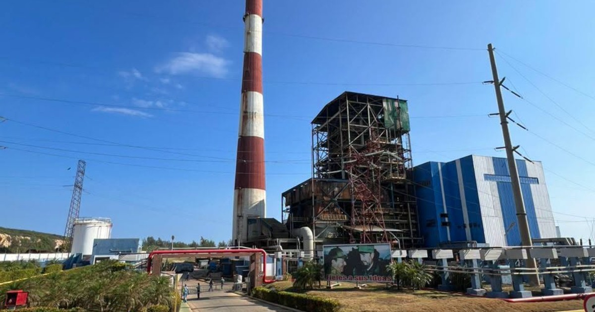 La termoeléctrica Antonio Guiteras llama a la comprensión mientras persisten los prolongados apagones en Cuba