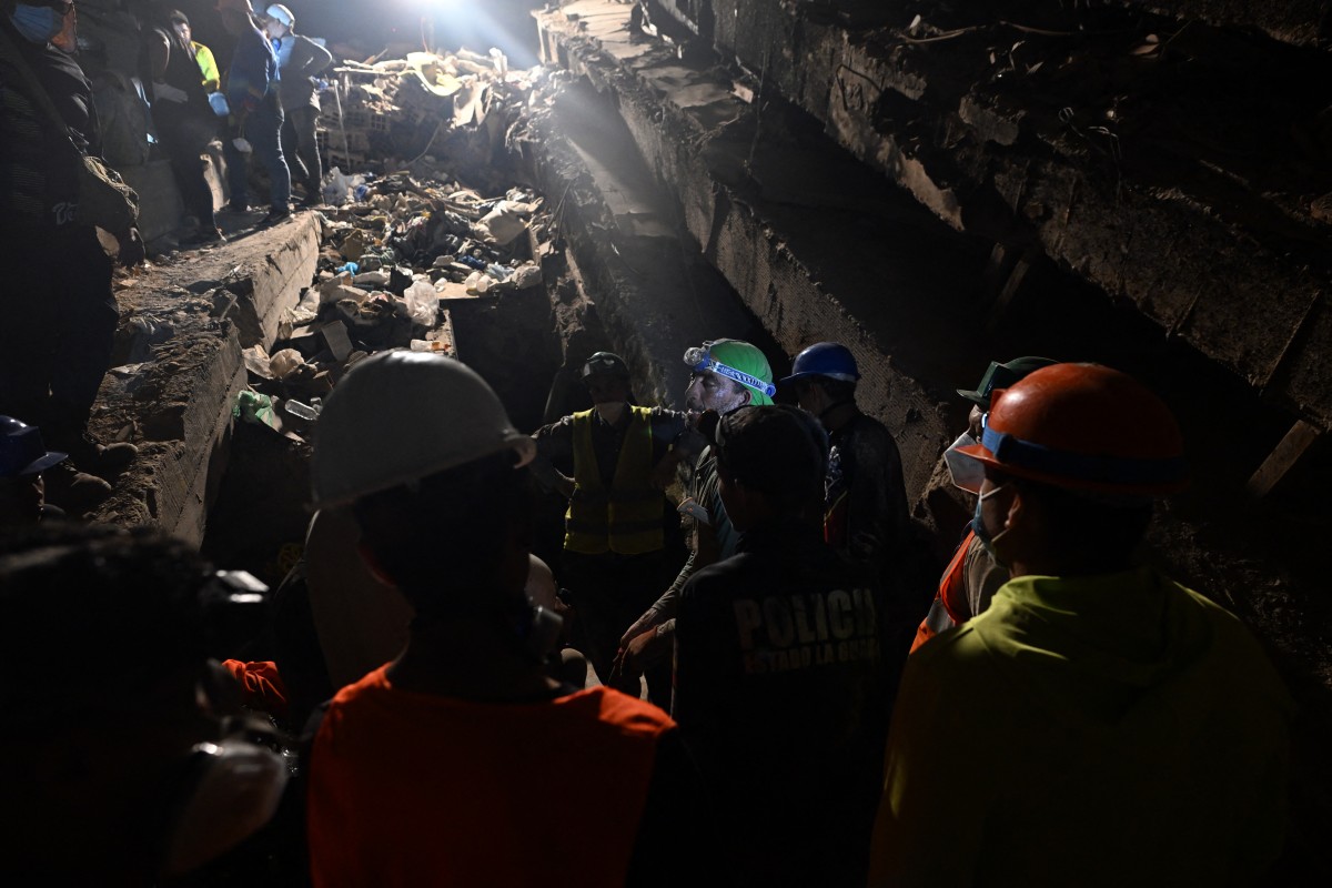 Venezuela convoca a familiares para pruebas de ADN en busca de víctimas del doble terremoto