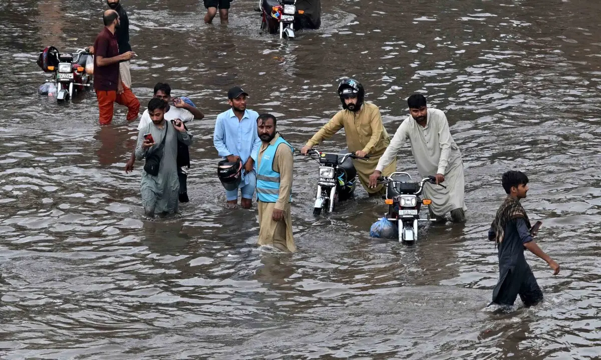 President Zardari Orders Enhanced Monsoon Preparedness Amid Rising Flood Risks