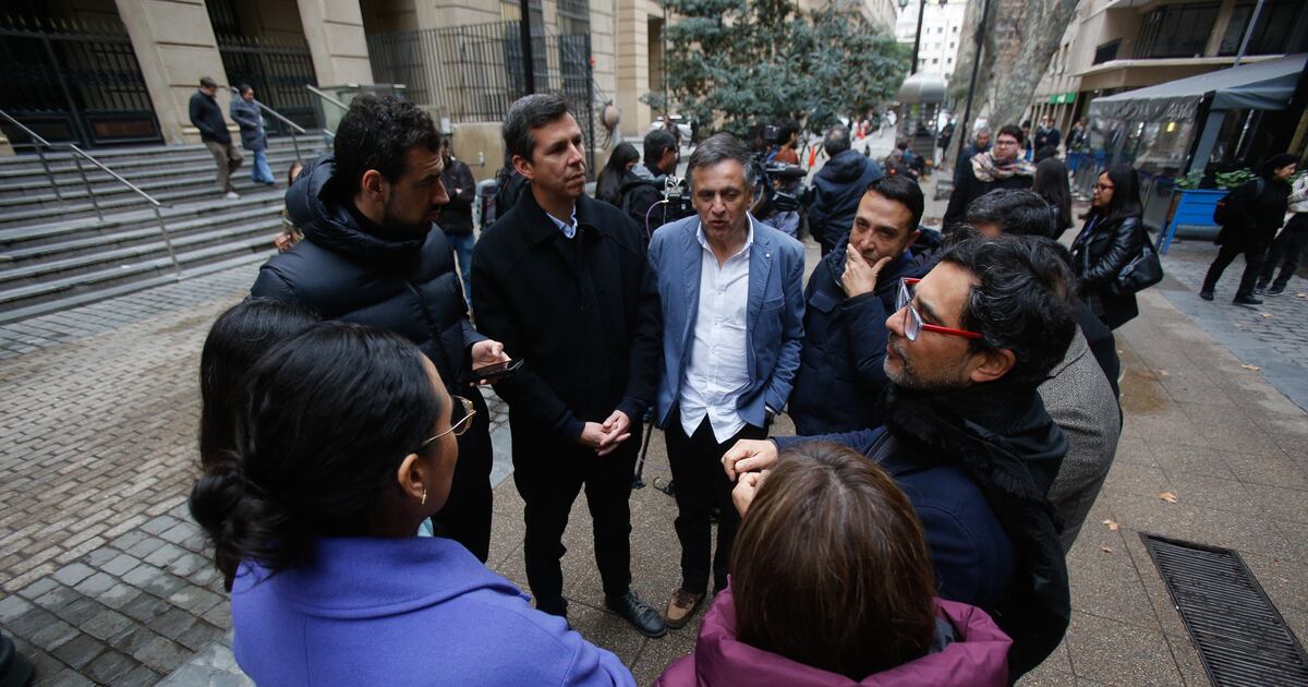 Opposition Mayors Criticize Megareform Compensation Plan for Municipalities