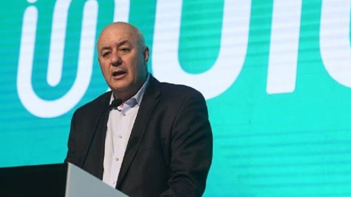 Luis Macario cuestiona prioridades del gobierno en la industria tradicional